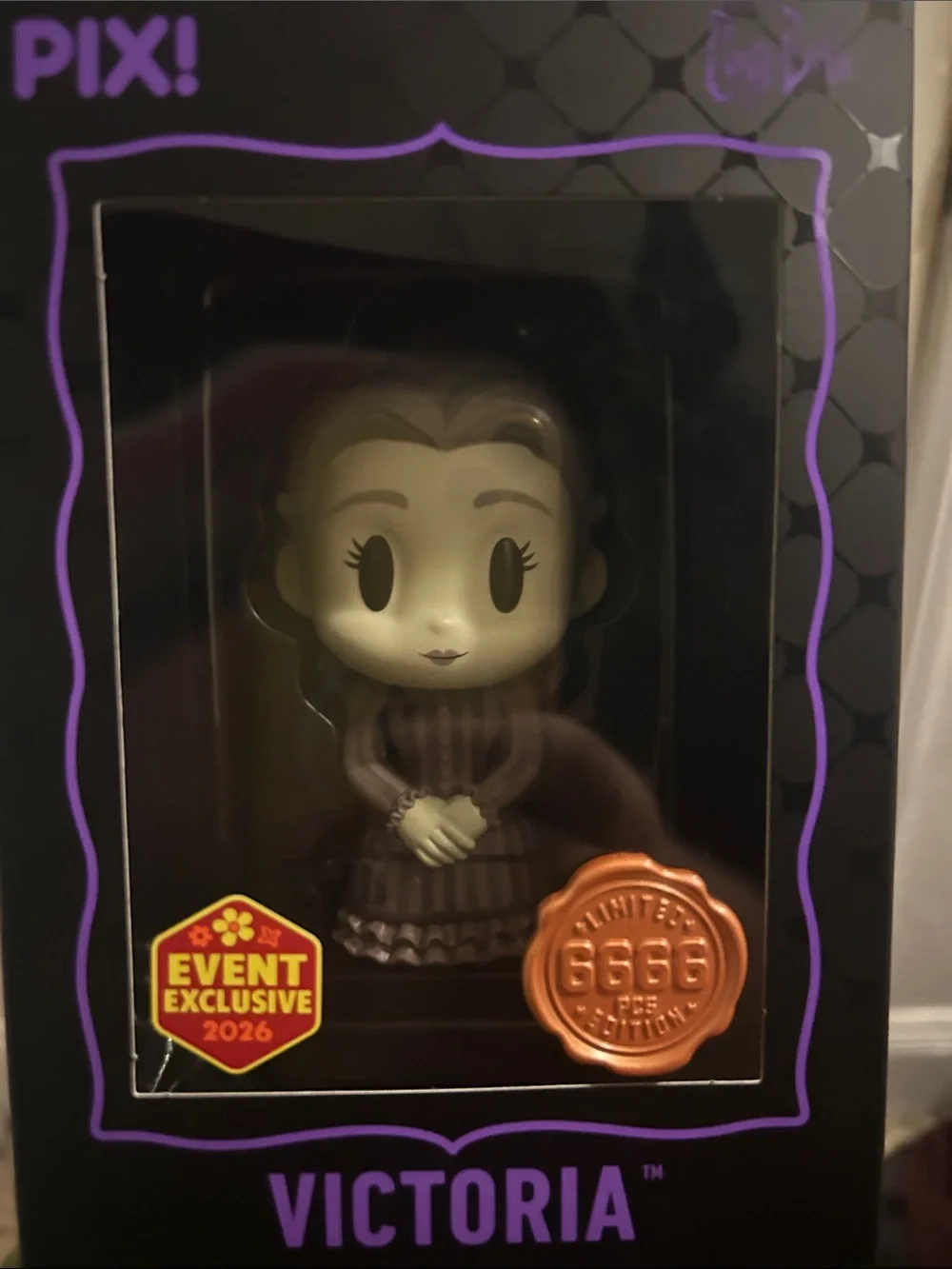 Victoria Corpse Bride Limited Edition Figure - Black/Grey